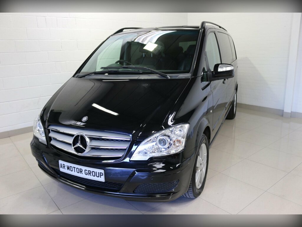 Mercedes-Benz Viano V350 Trend Black #4