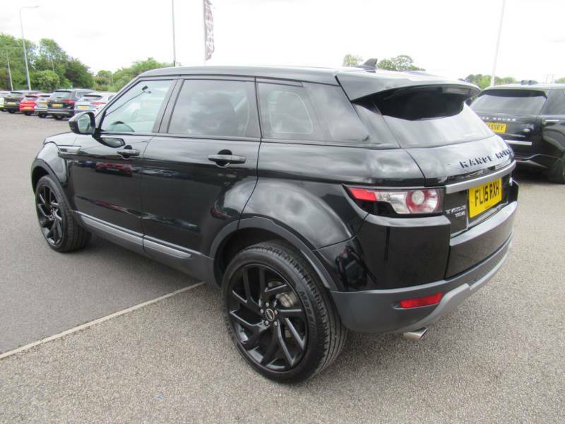 Land Rover Range Rover Evoque 2.2 Sd4 Pure 9 Tech Pack FL15RXH Black #4