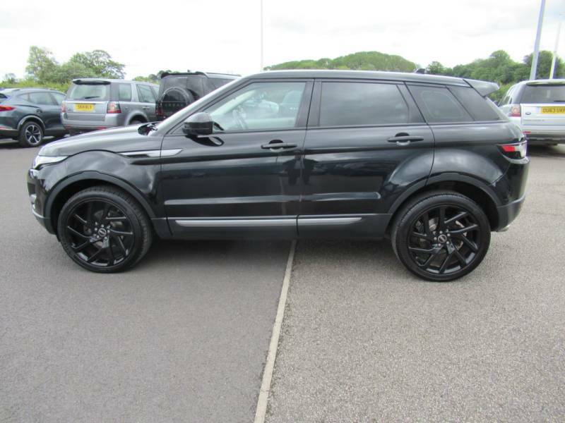 Land Rover Range Rover Evoque 2.2 Sd4 Pure 9 Tech Pack FL15RXH Black #3