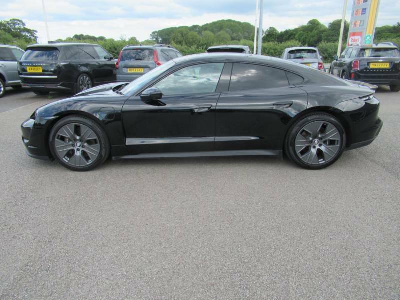 Porsche Taycan 300Kw 79Kwh Rwd - 2021 71 Black #4