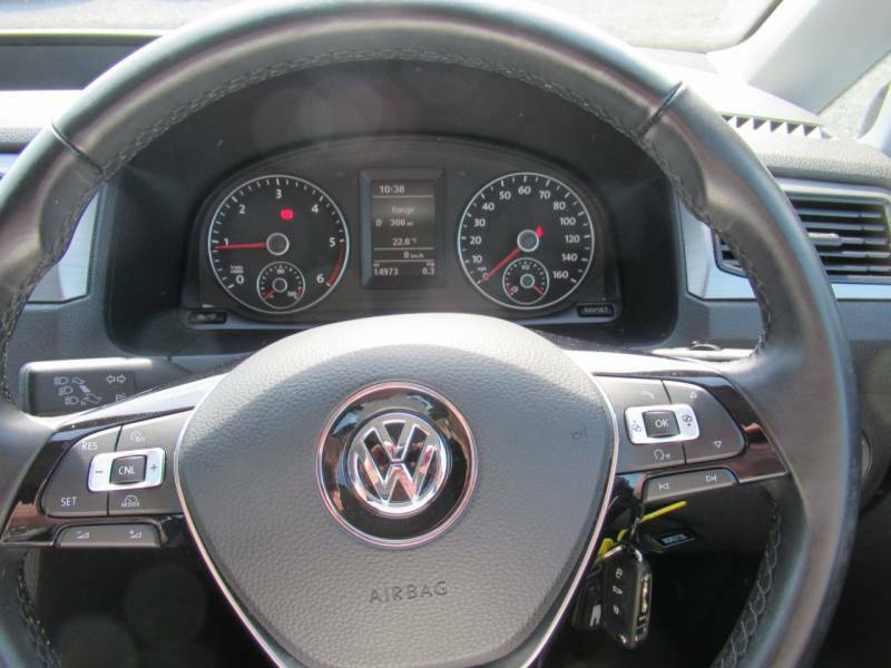 Volkswagen Caddy Life 2.0 Tdi Dsg Green #12