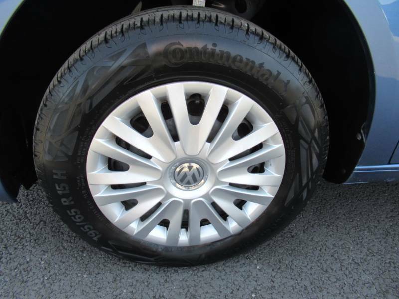 Volkswagen Caddy Life 2.0 Tdi Dsg Green #10