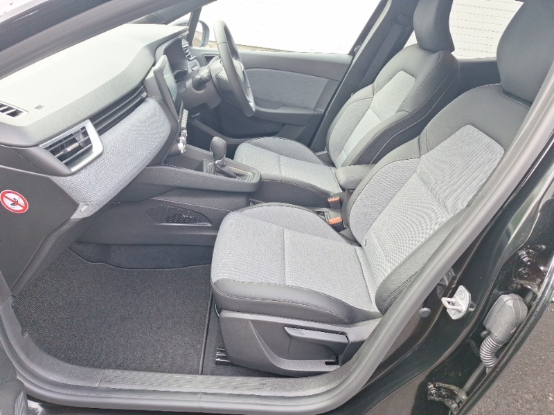 Renault Clio 1.6 E-tech Full Hybrid 145 Techno Black #5