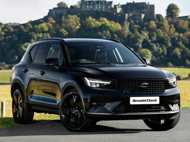 Volvo XC40 2.0 B3p Plus Pro Black Edition Black