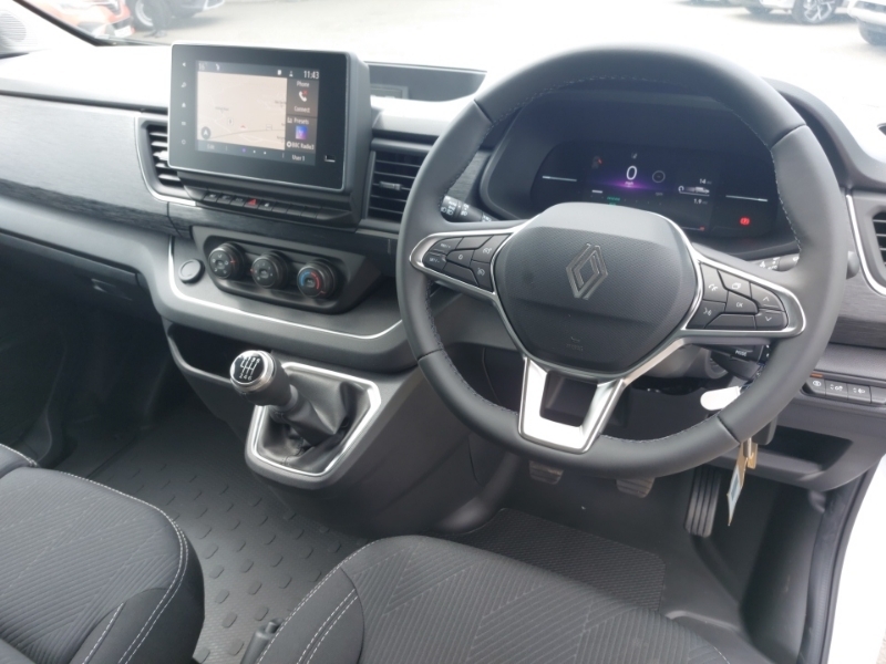 Renault Trafic Sl30 Blue Dci 150 Extra Safety Van White #3