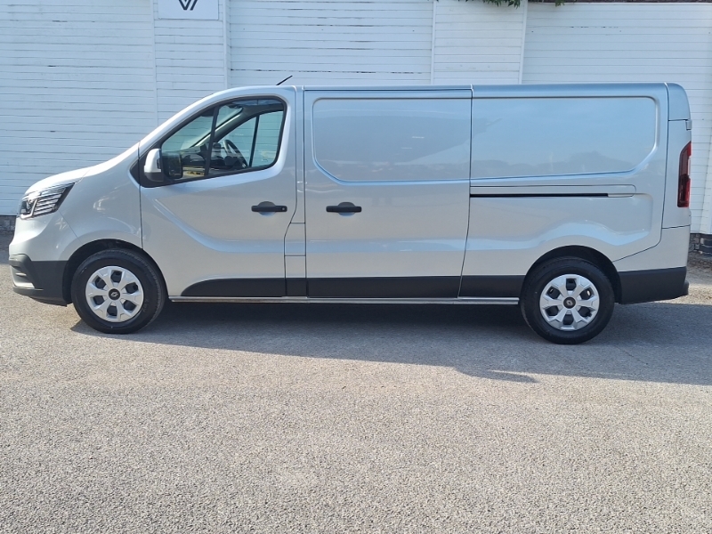 Renault Trafic Ll30 Blue Dci 130 Advance Safety Van Grey #4