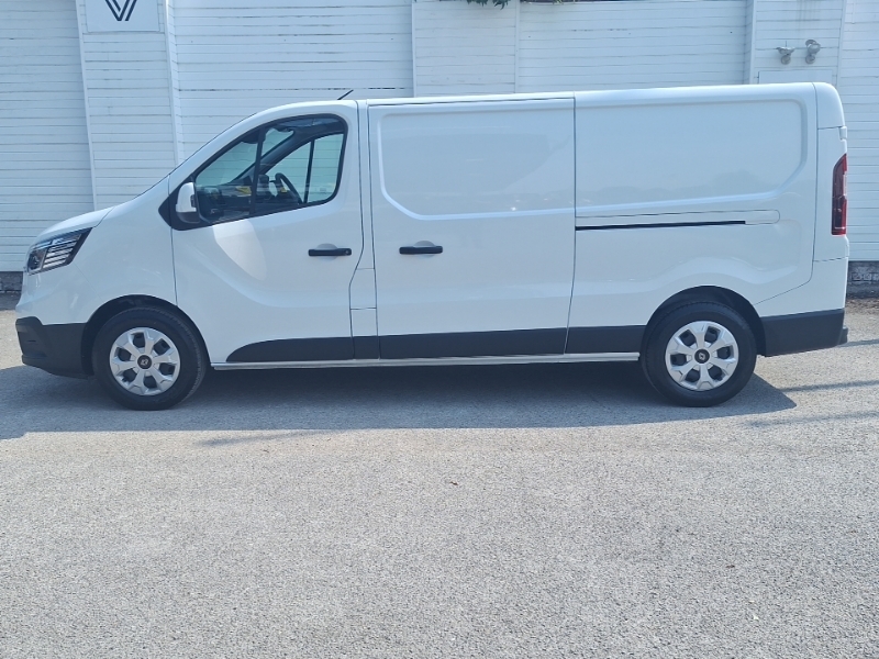 Renault Trafic Ll30 Blue Dci 150 Advance Safety Van Eag9 White #4