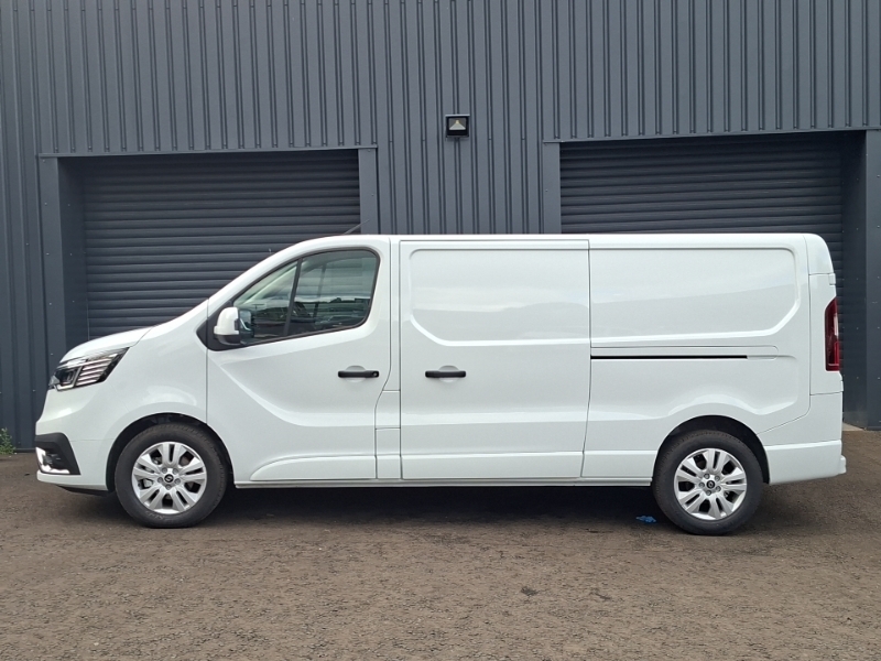 Renault Trafic Ll30 Blue Dci 150 Extra Safety Van Eag9 SD26LVE White #4