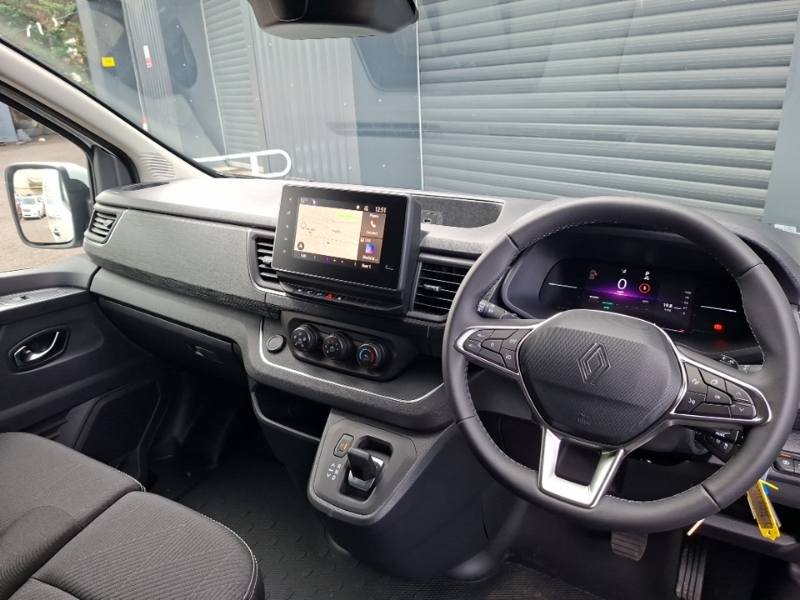 Renault Trafic Ll30 Blue Dci 150 Extra Safety Van Eag9 SD26LVE White #3