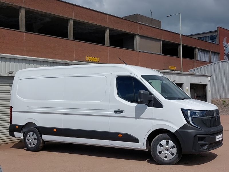 Renault Master Lm35 Blue Dci 150 Advance Medium Roof Van White #6