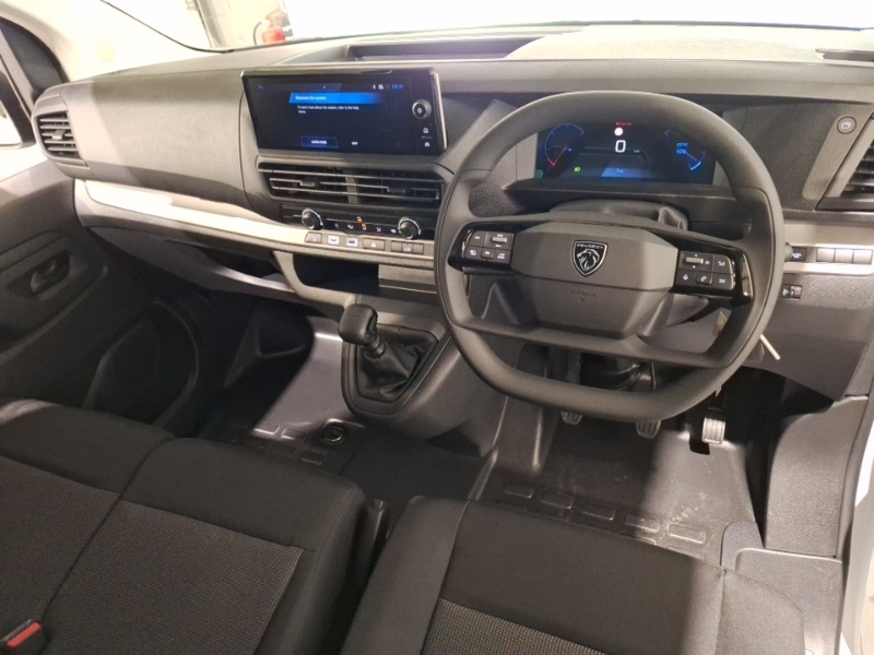 Peugeot Expert 2.0 Bluehdi 145 Asphalt Van SA26LYH White #3