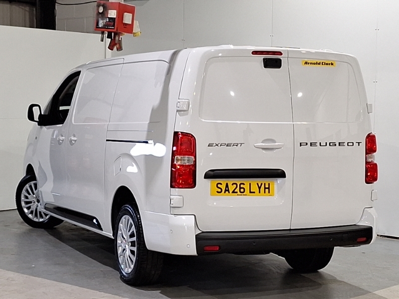 Peugeot Expert 2.0 Bluehdi 145 Asphalt Van SA26LYH White #2