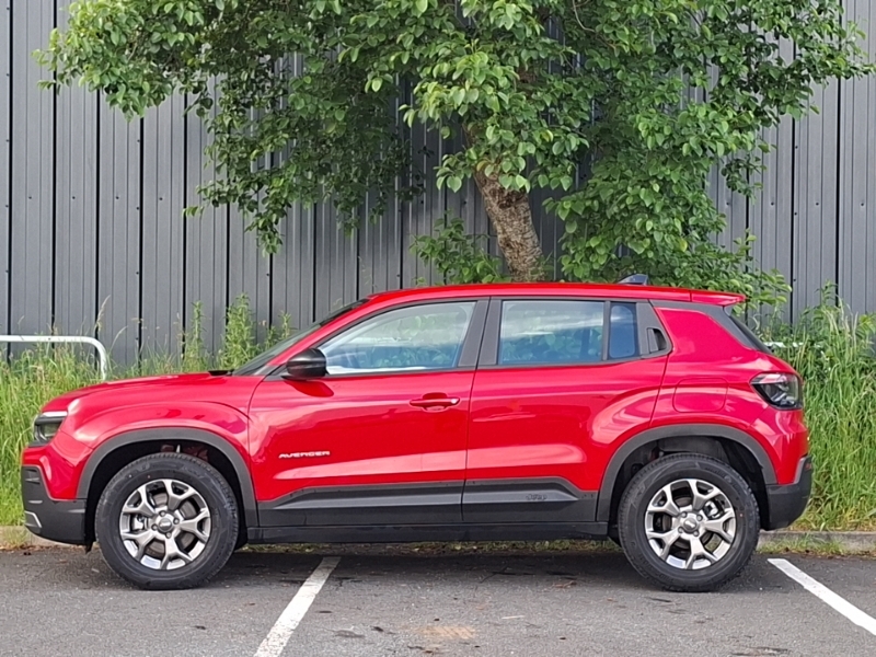Jeep Avenger 1.2 E-hybrid Longitude Dct ST26OBF Red #4