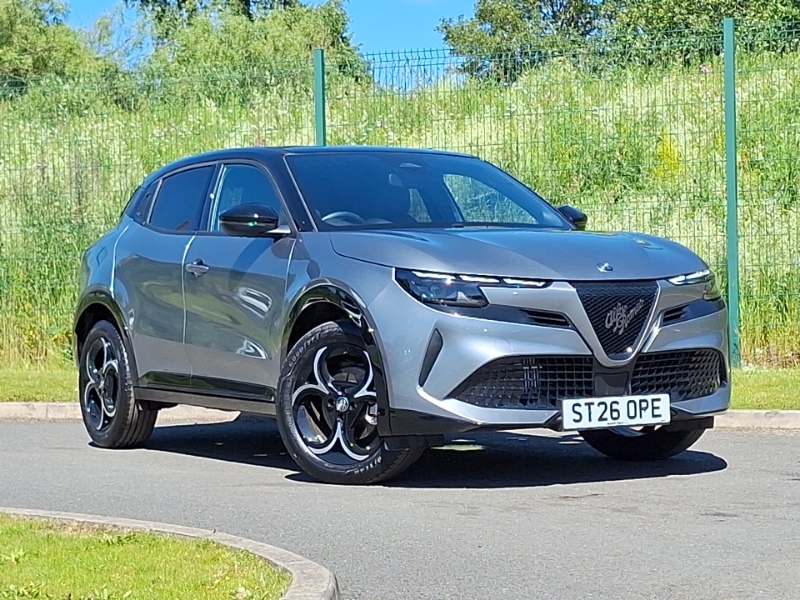Alfa Romeo Junior 1.2 Turbo 145 Ibrida Ti Grey