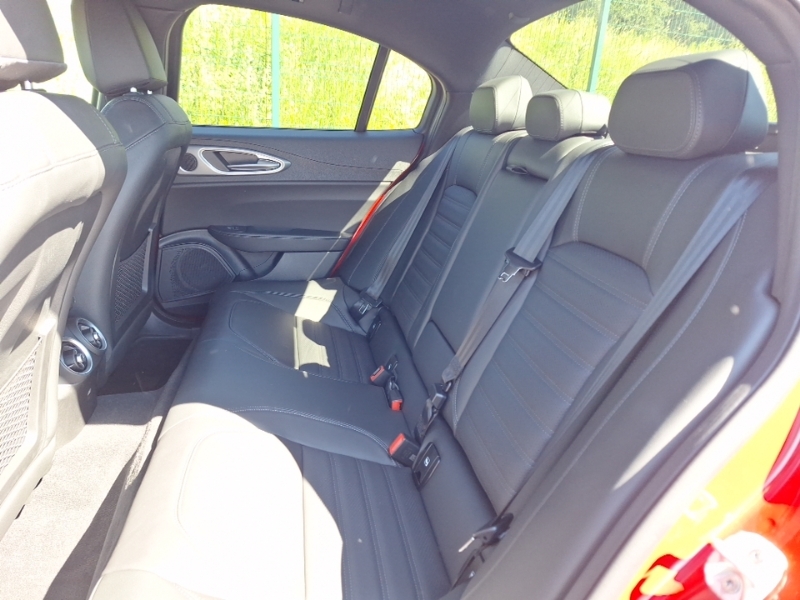 Alfa Romeo Giulia 2.0 Turbo Veloce ST26OJM Red #6
