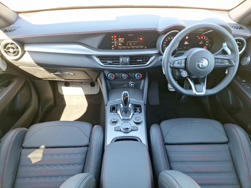 Alfa Romeo Stelvio 2.0 Turbo 280 Tributo Italiano Awd White #3