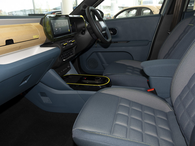 Fiat Panda 83Kw La Prima 44Kwh Yellow #5