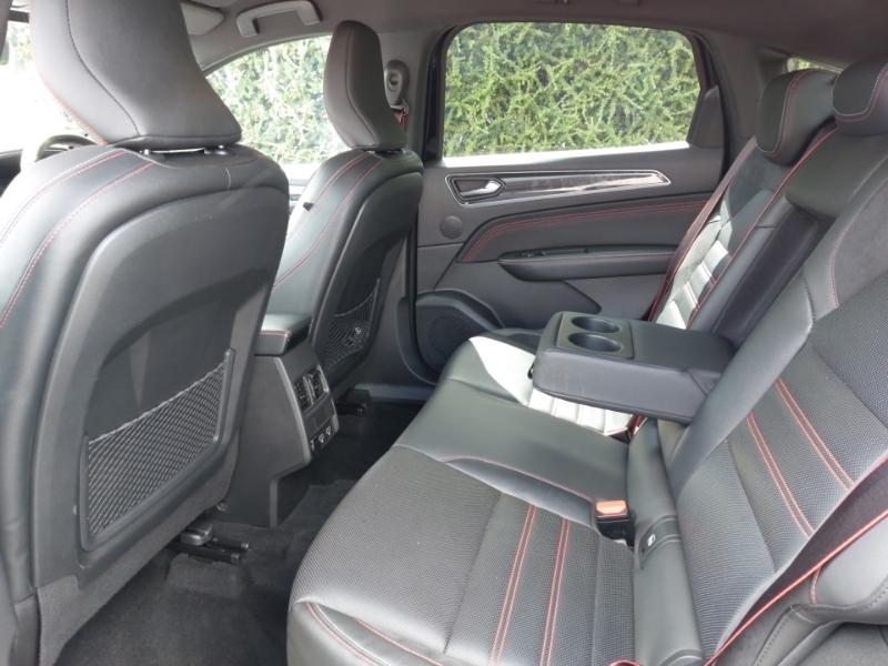 Renault Arkana 1.6 E-tech Hybrid 145 R.s. Line WJ22HZR Black #6