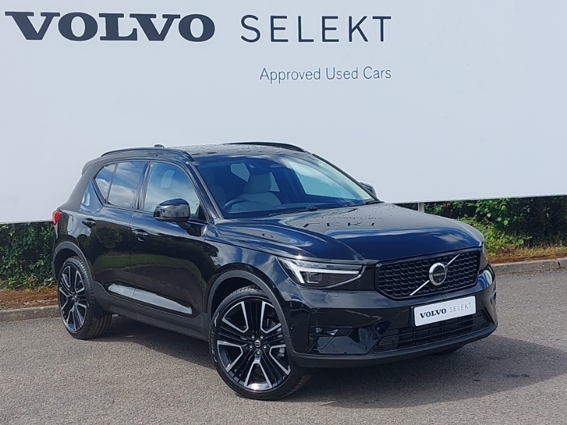 Volvo XC40 2.0 B3p Ultra Dark Black