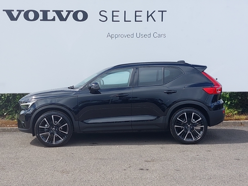 Volvo XC40 2.0 B3p Ultra Dark Black #4
