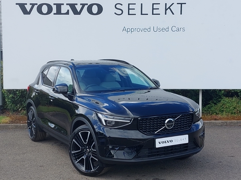 Volvo XC40 2.0 B3p Ultra Dark SL75FUP Black