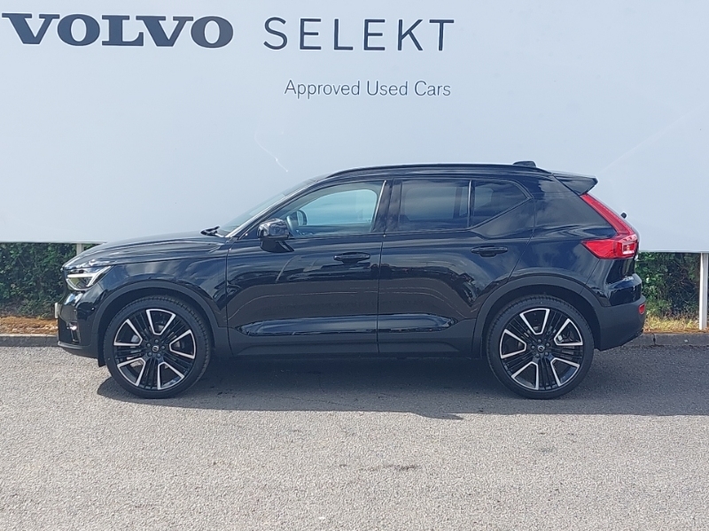 Volvo XC40 2.0 B4p Ultra Dark Black #4