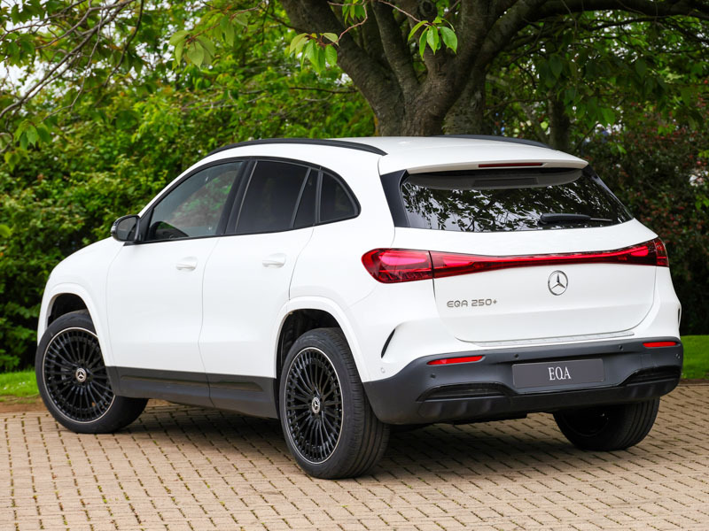 Mercedes-Benz EQA Eqa 250 140Kw Urban Edition 70.5Kwh White #2