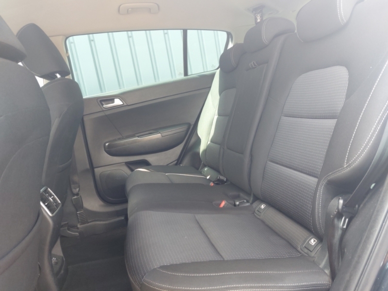 Kia Sportage 1.6 Gdi Isg 2 EY68ZVM Black #6