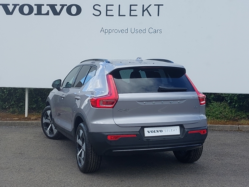 Volvo XC40 2.0 B3p Plus Pro Dark Silver #2
