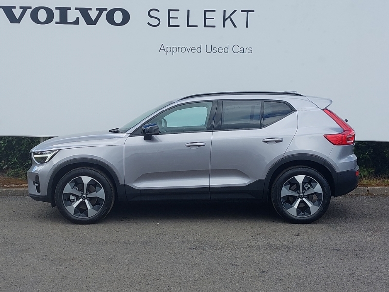 Volvo XC40 2.0 B3p Plus Pro Dark Silver #4