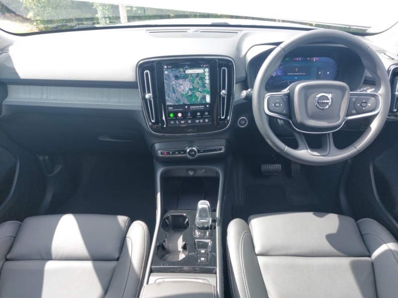 Volvo XC40 2.0 B3p Plus Pro Dark Black #3