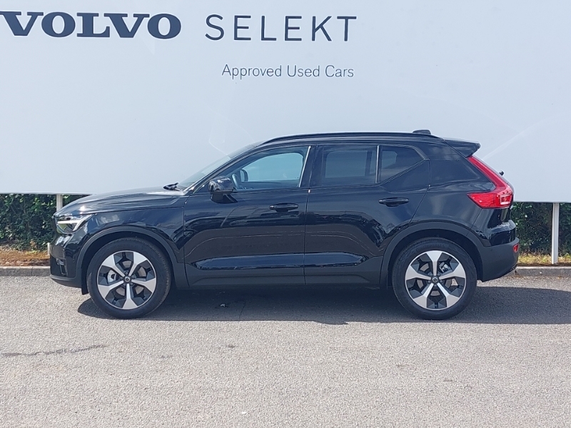 Volvo XC40 2.0 B3p Plus Pro Dark Black #4
