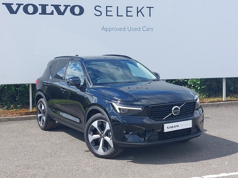 Volvo XC40 2.0 B3p Plus Pro Dark Black