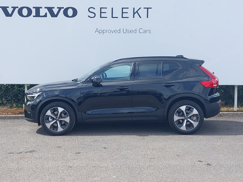 Volvo XC40 2.0 B3p Plus Pro Dark Black #4