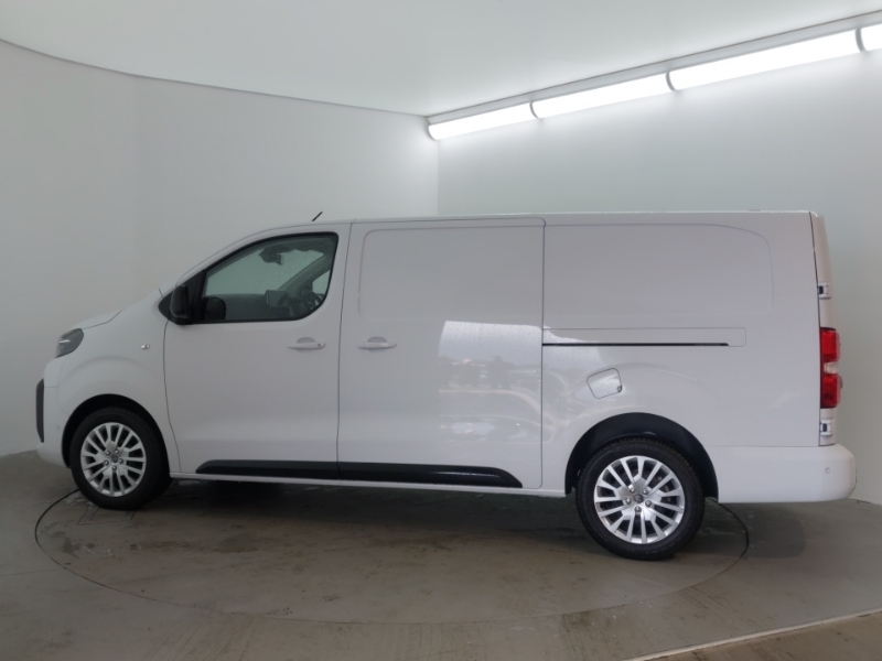 Peugeot Expert 2.0 Bluehdi 145 Asphalt Van SA26LXX White #4