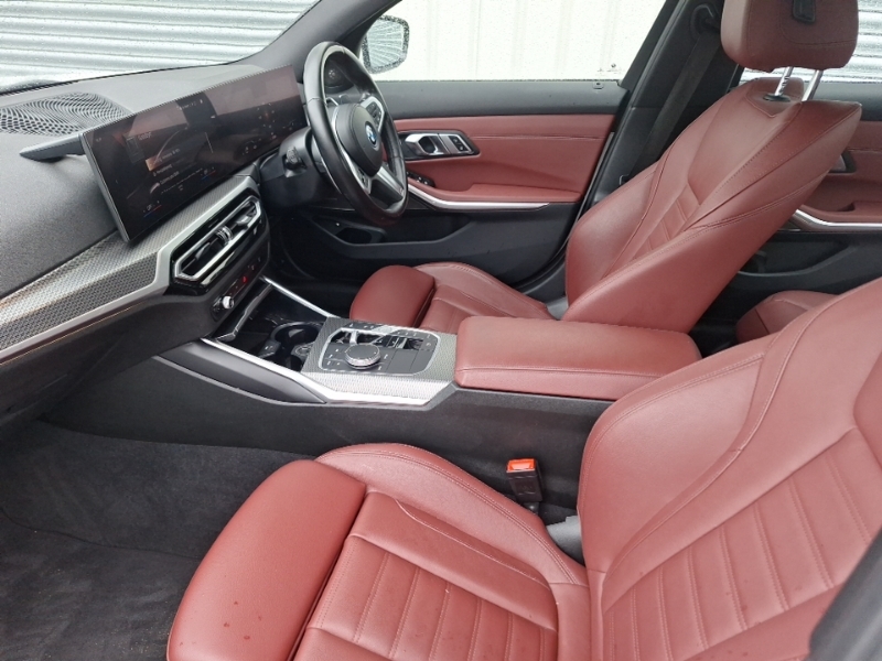 BMW 3 Series 330E M Sport Step SD72YVV White #5