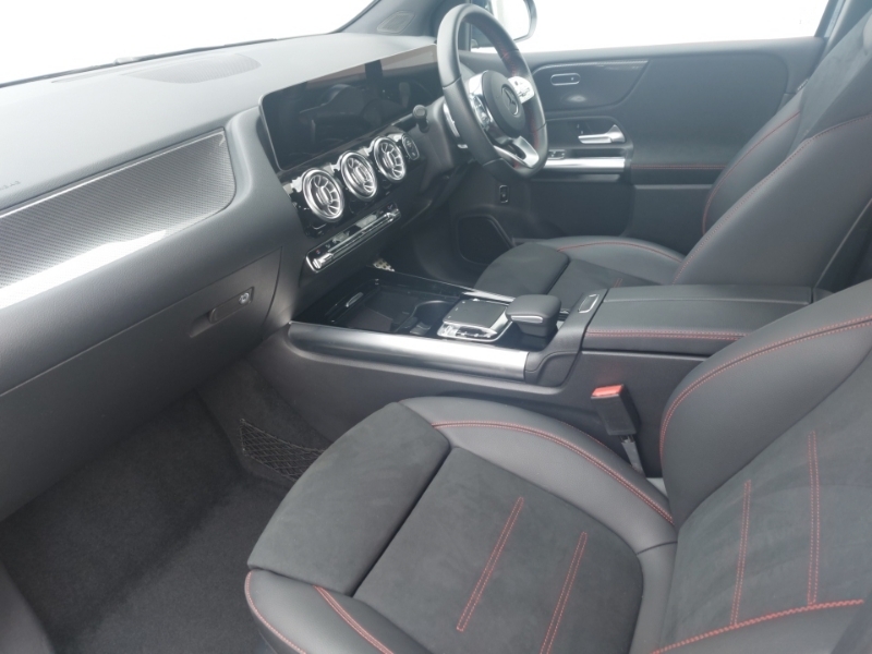 Mercedes-Benz B Class B200 Amg Line Premium Blue #5