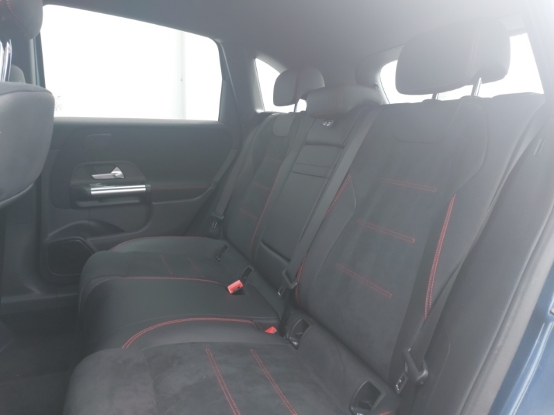 Mercedes-Benz B Class B200 Amg Line Premium Blue #6
