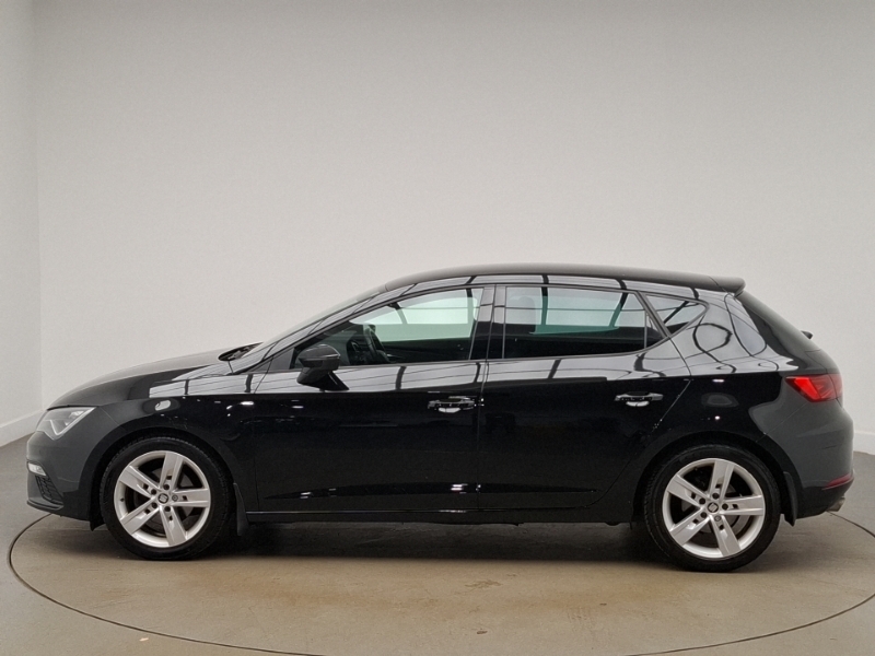 Seat Leon 1.5 Tsi Evo Fr Ez FP68KXB Black #4