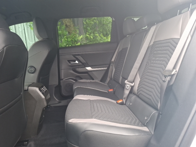 Jeep Compass 1.2 E-hybrid First Edition Dct White #6
