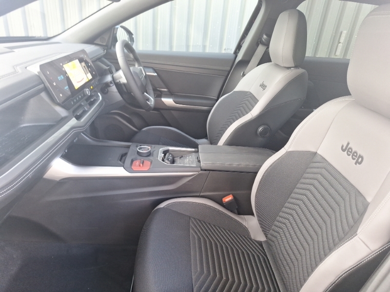Jeep Compass 1.2 E-hybrid First Edition Dct Black #5