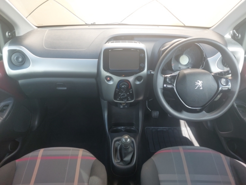 Peugeot 108 1.0 Active Purple #3
