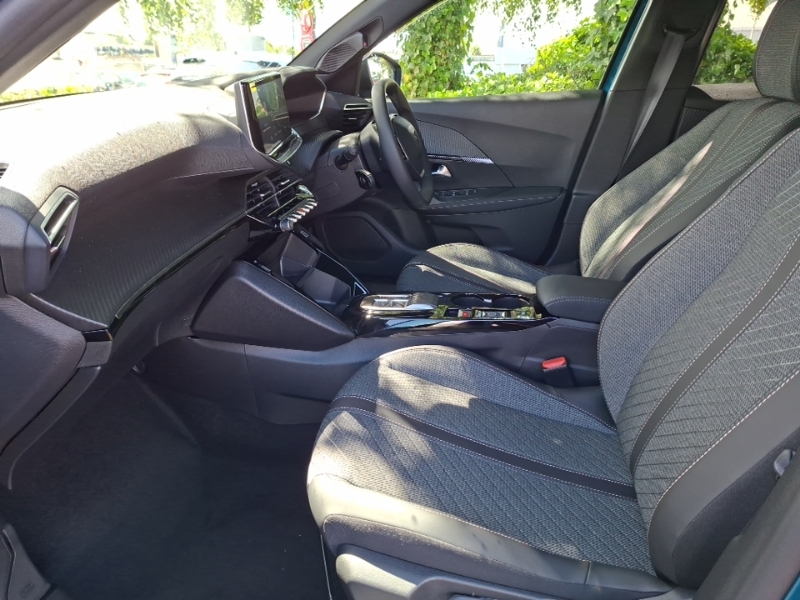 Peugeot 2008 1.2 Puretech 130 Allure Eat8 Blue #5