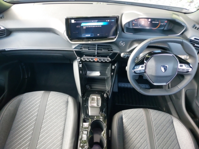 Peugeot 2008 1.2 Puretech 130 Allure Eat8 Grey #3