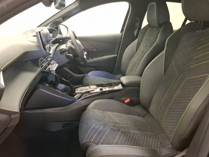 Peugeot e-208 100Kw Gt Premium 50Kwh Black #5