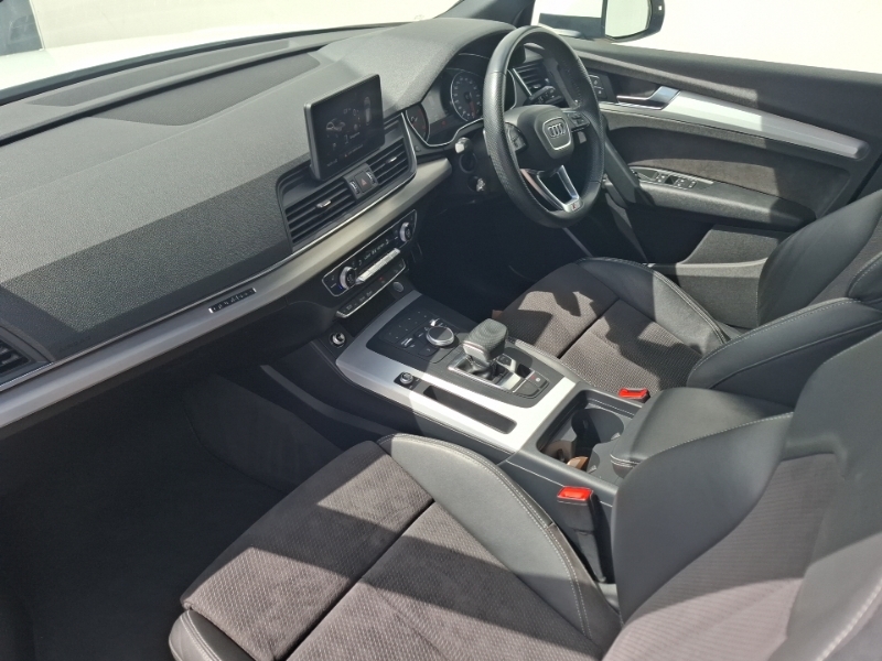 Audi Q5 2.0 Tdi Quattro S Line S Tronic GY67YXD White #5