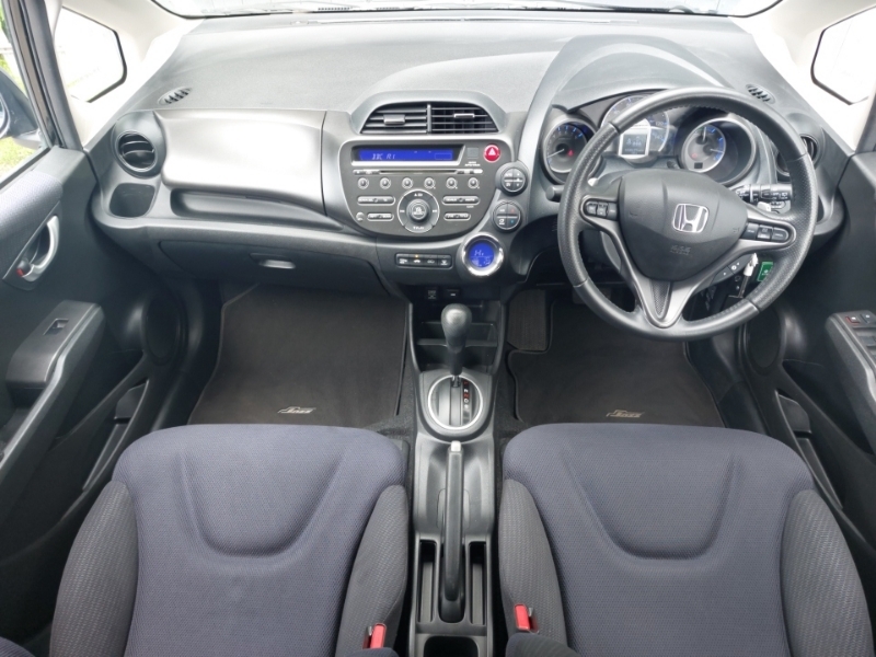 Honda Jazz 1.3 Ima Hs Hybrid Cvt Black #3