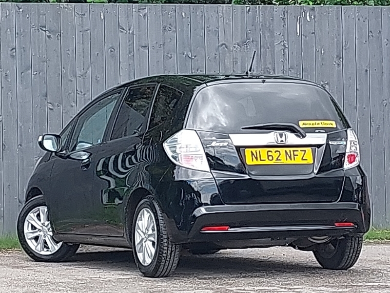 Honda Jazz 1.3 Ima Hs Hybrid Cvt Black #2