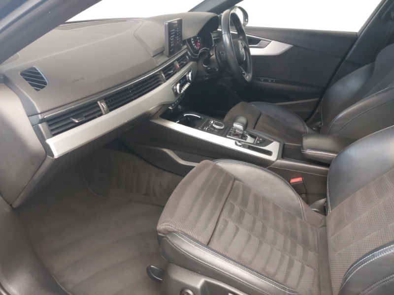Audi A4 2.0T Fsi S Line S Tronic Leatheralc KS18CZB Black #5