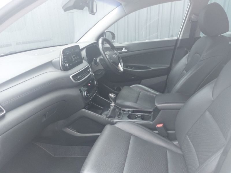 Hyundai Tucson 1.6 Tgdi 177 Premium 2Wd SC19OLP White #5